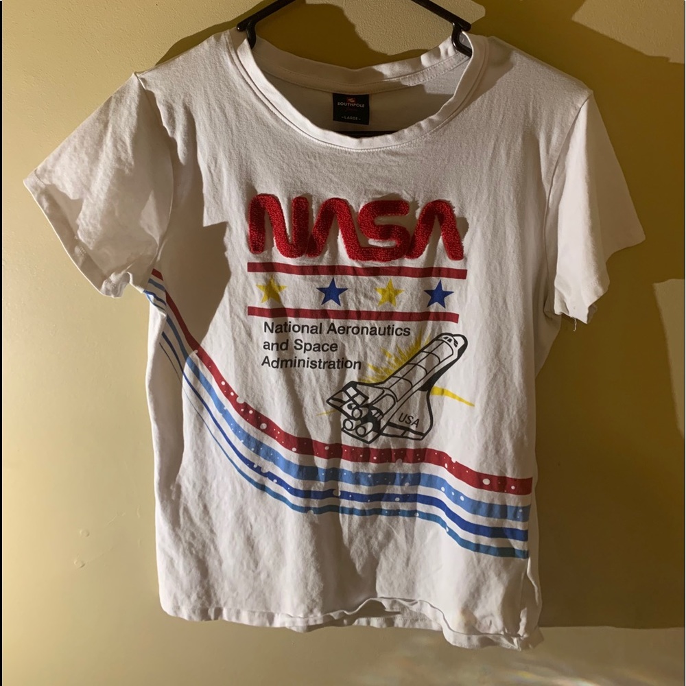 nasa graphic tee ❤️